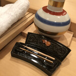 木挽町 とも樹 - カウンターのつまようじ