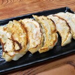 赤城屋 - 焼き餃子520円！