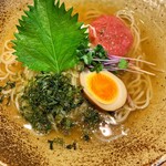 Pyua Supuramen Shizuku - 神山の梅肉冷やし鷄天そば　長い名前
      全然酸っぱくないアッサリ