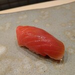 鮨 おおが -  鮪　赤身　背ビレとお腹