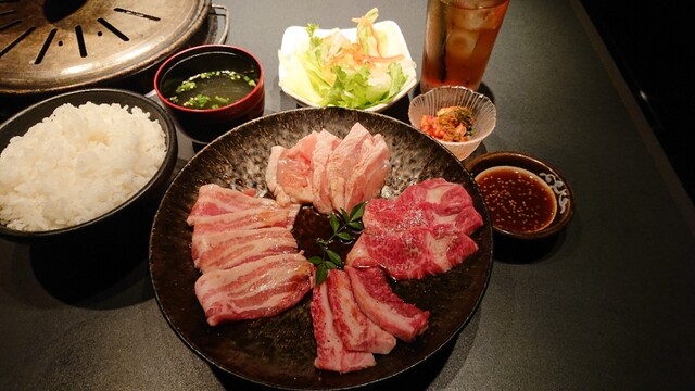 特撰黒毛和牛専門店 薩摩 うしのくら 四谷店 四ツ谷 焼肉 ネット予約可 食べログ