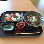 Umi ya - 寿司ランチ