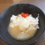 寿々喜家 - ライス  スープ、おろしニンニク、豆板醤