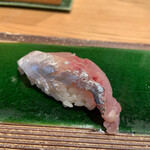 Tsukiji Tamazushi - 鯵