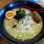 漢味 中華料理 - 鶏白湯ラーメン