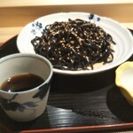 寿し芳 - 野草墨そば。