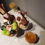 PATISSERIE ASAKO IWAYANAGI - パルフェビジュー® フィグ”Parfait Bijou Figues”とパルフェビジュー® レザン”Parfait Bijou Raisins”と京都 宇治 かりがね焙じ茶