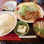 まつ食堂 - 生姜焼き定食