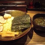 麺や 幸村 - 横浜発　驢馬人の美食な日々-Yukimura02
