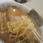 Ramen Izakaya Marusei - 太麺はこんな感じ