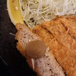 Hakkai - メンチカツ定食1150円　10円玉の直径は23.5mm