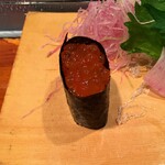 Sushi Yoshi - イクラ軍艦巻き