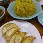 中華料理 餃子の店 三幸園 - 