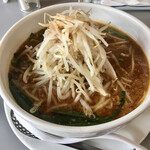 味世 - 台湾ラーメン　もやしトッピング　唯一無二の一品!!