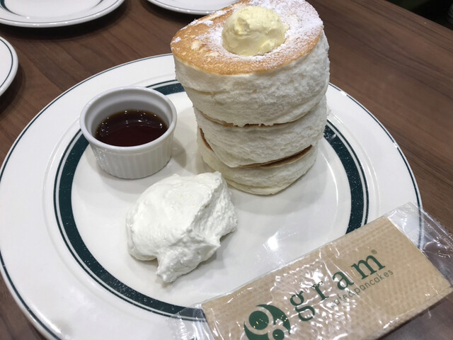 閉店 Gram イオンモール神戸南店 グラム 中央市場前 パンケーキ 食べログ