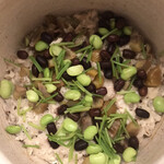 赤坂 菊乃井 - 昼懐石１２１００円。鯛萩御飯 甘栗 小豆 枝豆 三つ葉。見た目も鮮やかで、早秋を感じさせます。鯛の旨味が全体に回り、とーっても美味しく、たくさんいただきました（╹◡╹）（╹◡╹）