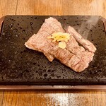 Suteki Dotto Komu - 追い肉のハラミ100g750円、臭みが無く上品な美味さだった。