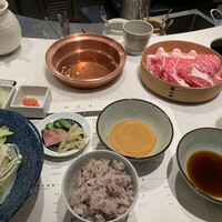 しゃぶしゃぶ 山笑ふ 銀座店 - 