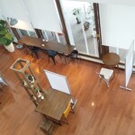 カフェ ジャーナル - 図書館への階段から①