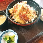 ひまわり亭 - ひれソースかつ丼(1,100円)