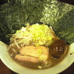 麺屋 御神本 - 海苔＋味玉ラーメン