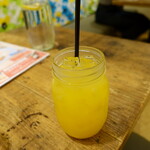 エッグセレント - オレンジジュース（450円）
