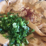 Toripaitan Ramen Chikin Uingu - 鶏チャーシュー麺 900円