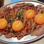 ツラとキモ 炭火焼肉 いわしげ - つらみ刺 ゆっけ