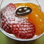 佐藤洋菓子店 - プリンアラモード　アップ