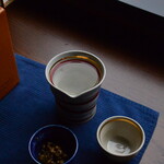 四国まんなか千年ものがたり - 片口に入った日本酒