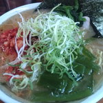 カマリヤ 大将 - キムチワカメラーメン(¥800)