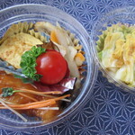 おむすび いの字 - B弁当のお惣菜は日替わりと共通