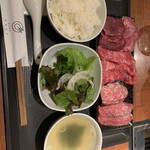 Jukusei Yakiniku Maruniku - 