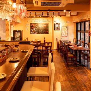 Stylish Italian Cuisine Izakaya (Japanese-style bar)