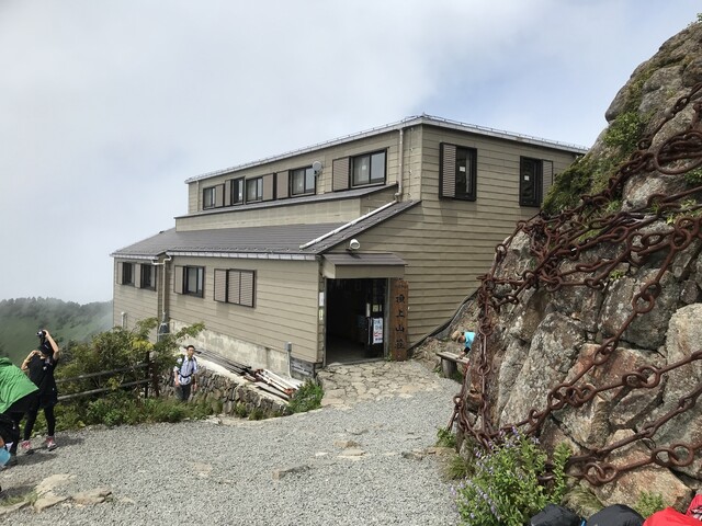 石鎚山山頂山荘 伊予小松 旅館 オーベルジュ その他 食べログ 石鎚山山頂山荘 伊予小松 旅館 オーベルジュ その他 食べログ
