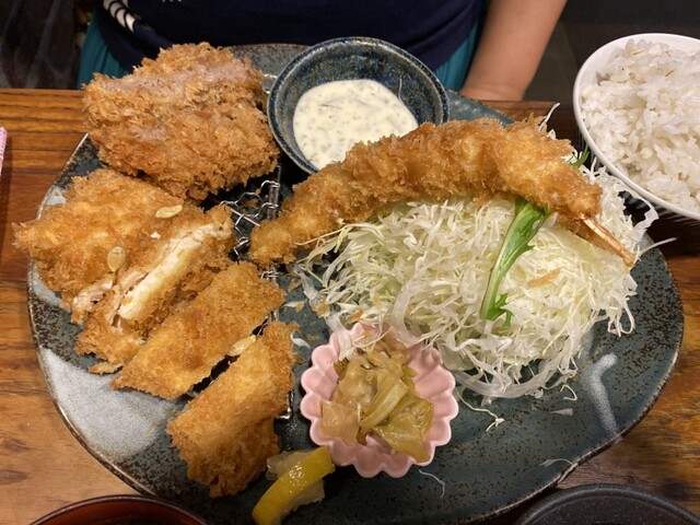 とんかつ 豚ゴリラ 本店 ぶたごりら 円町 とんかつ 食べログ とんかつ 豚ゴリラ 本店 ぶたごりら 円町 とんかつ 食べログ