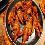 韓国料理 辛ちゃん - 鶏足は激辛ですがクセになるおいしさです