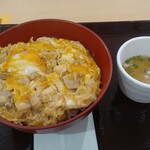 키세키노 오야코동 이온몰 욧카이치키타점