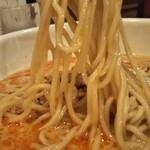 担々麺専門 發巳 - モッチリの中細麺で食感と喉越しが良いです！