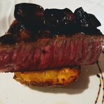 （h）etta - 九十九里オーシャンスタービーフの炭火焼