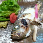 小魚料理 とみ助 - ほっくりと焼き上げられています