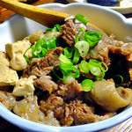 よし半 - 牛すじ煮込み