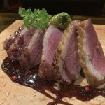 MILLE FIORI - マグレ鴨 胸肉の低温ロースト 赤ワインソース（￥1800）