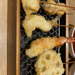 Kaisen Kushi Tempura Nakano Ya Higashi Naka Noten - 