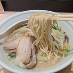 TOKYO豚骨BASE MADE by博多一風堂 - カタメ所望の麺