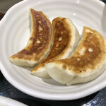 南京路 - ♪餃子ハーフ￥160