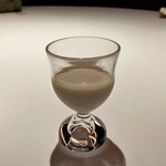 レフェルヴェソンス - 百年の孤独にピーナッツを合わせた甘いお酒♬