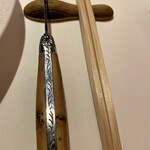 レフェルヴェソンス - ラギオールのナイフに箸　いいんです箸がお野菜をいただくのに楽なんです(^^♪