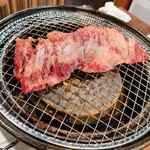 Nikutonya Chokusou Yakiniku Banri - 