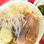 ラーメン二郎 - ラーメン小＋ニンニク多め＋青ネギ